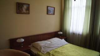 Отели типа «постель и завтрак» Alabastro Томашув-Мазовецки Бюджетный двухместный номер с 1 кроватью-14